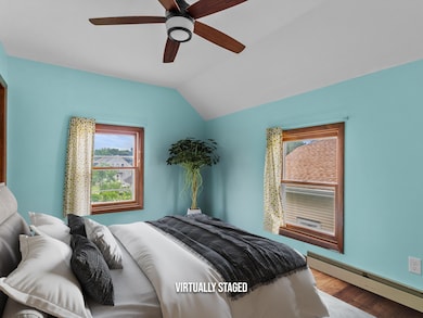 Upper Bed