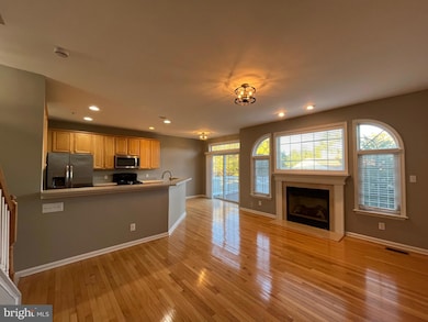 895 Chatfield Rd unit 3, Warrington, PA 18976 - photo 5