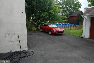 12 Center Ave, Willow Grove, PA 19090 - photo 3