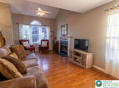 2309 Red Maple Dr, Coplay, PA 18037 - photo 6