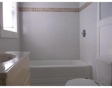 58 Albion St unit 4, Rockland, MA 02370 - photo 2