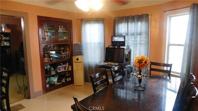 11709 Success Ave, Los Angeles, CA 90059 - photo 4