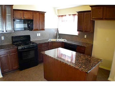 14313 Desert Point Dr, El Paso, TX 79928 - photo 4