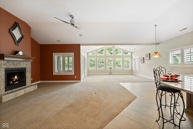 4040 Naples Dr, Columbus, IN 47203 - photo 5