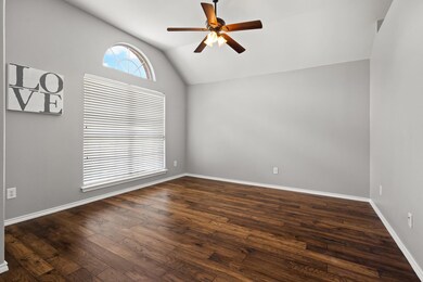 bonus room off entry -