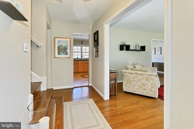 6540 Bay Tree Ct, Falls Church, VA 22041 - photo 3