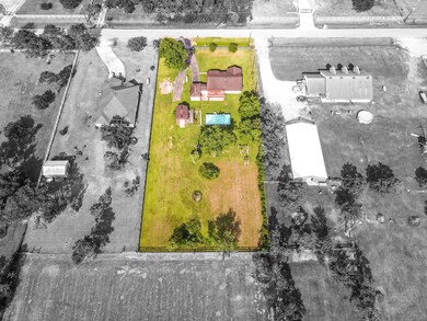 17130 N Wayne Ln, Pearland, TX 77584 - photo 2