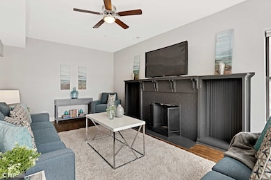 414 E 44th St unit 2, Chicago, IL 60653 - photo 4