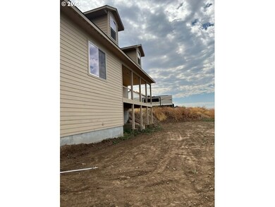 738 SW Runnion Ave, Pendleton, OR 97801 - photo 3