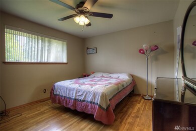 8417 41st St W, University Place, WA 98466 - photo 6