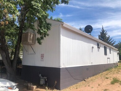 REAR VIEW OF UNIT ON RT.