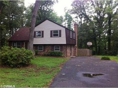 Exterior Front - Driveway