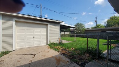7643 Hereford St, Houston, TX 77087 - photo 6