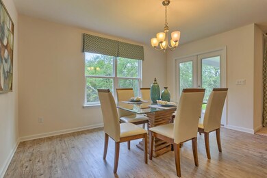 denton dining area