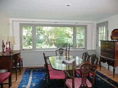 11 Abbottsford Ct, Providence, RI 02906 - photo 7
