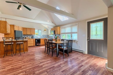 38 Keyes Hill Rd, Pelham, NH 03076 - photo 4