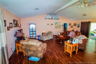 121093 S 4156 Rd, Eufaula, OK 74432 - photo 5