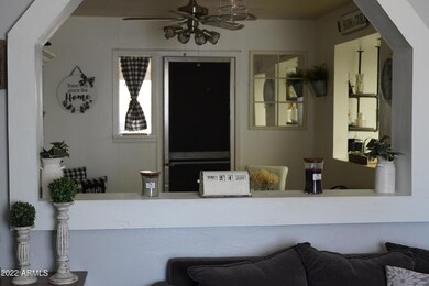 4322 W Whitton Ave, Phoenix, AZ 85031 - photo 6