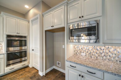 014_Kitchen Detail