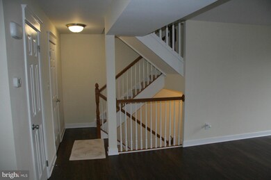 609 Picadilly Dr, Hagerstown, MD 21740 - photo 6