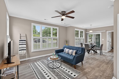 2213kudrowln-interior-1