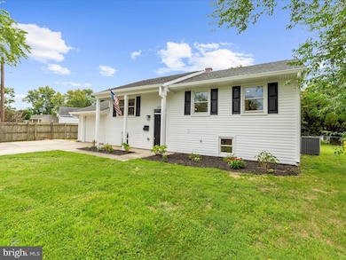 906 Silver Maple Ct, Glen Burnie, MD 21060 - photo 4