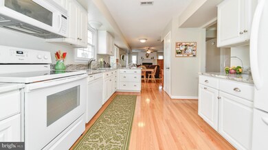 3636 Elderberry Place, Fairfax, VA 22033 - photo 7