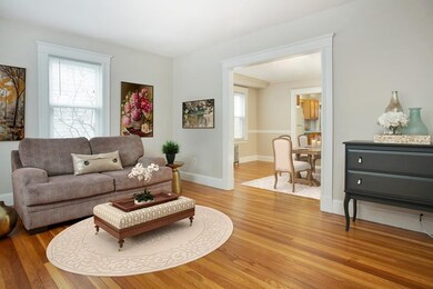 517 Heath St, Chestnut Hill, MA 02467 - photo 2