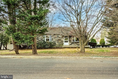 301 2nd Ave, Newtown Square, PA 19073 - photo 2