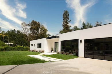 9924 Liebe Dr, Beverly Hills, CA 90210 - photo 6