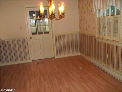Den/Family/Great Room
