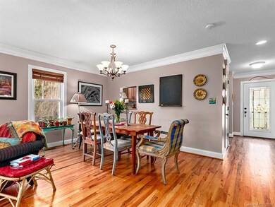 112 View Crest Ln, Asheville, NC 28806 - photo 6