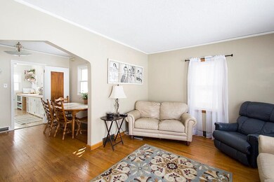 1711 47th St, Des Moines, IA 50310 - photo 5