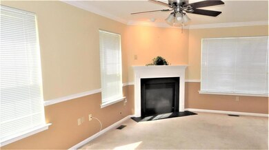 6810 Hunt Dr, Macungie, PA 18062 - photo 5