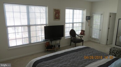 1819 Cedar Cove Way unit 8, Woodbridge, VA 22191 - photo 5