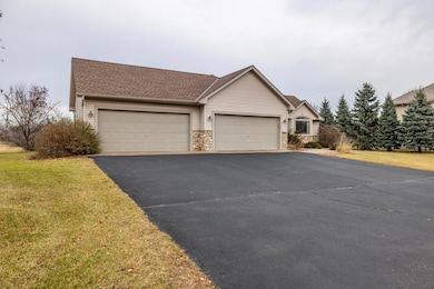 5092 382nd Dr, North Branch, MN 55056 - photo 2