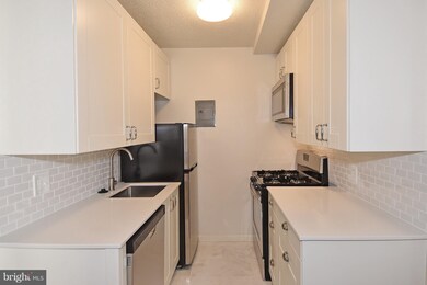 Claridge House unit 211-S, Washington, DC 20037 - photo 6