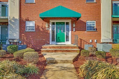 65 Cedar Ave Long Branch NJ-large-005-17