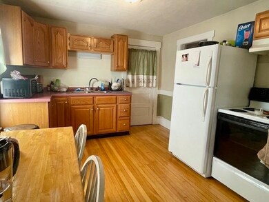 54 Cascade St, Berlin, NH 03570 - photo 5