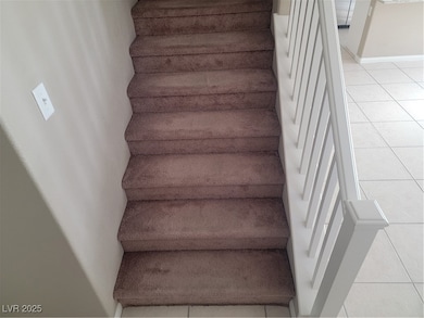 10557 Seasonable Dr, Las Vegas, NV 89129 - photo 5