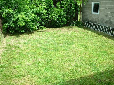 468 Benefit St, Pawtucket, RI 02861 - photo 5