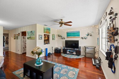 2413 Lowson Blvd unit C, Delray Beach, FL 33445 - photo 3