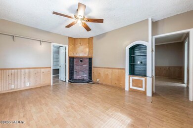 418 Main St 7