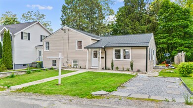 113 Devonwood Dr, Waterbury, CT 06708 - photo 2