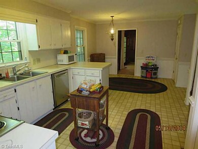 1191 Cedar Creek Dr, Asheboro, NC 27205 - photo 6