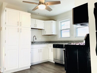 99-101 Thorndike St unit 2, Arlington, MA 02474 - photo 7