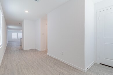 1003 Landon Ridge, San Antonio, TX 78253 - photo 5