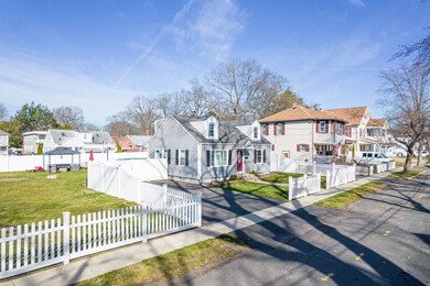 19 Queen Ave, West Springfield, MA 01089 - photo 3