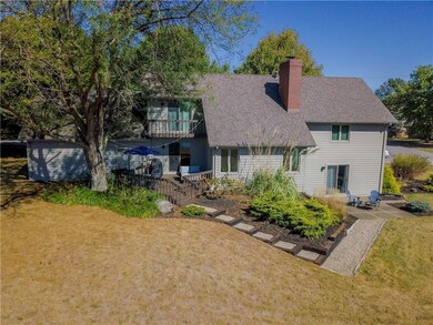 4621 High Vista Dr, Columbus, IN 47203 - photo 2