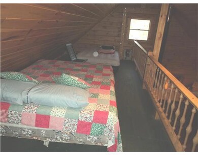 Bedroom. Loft